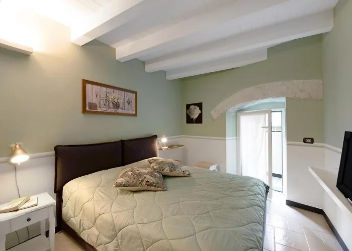 Casa Fiordaliso * Аренцано
